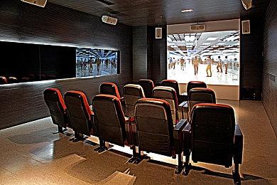 冒险游戏《被虐的诺艾尔》PS4版将于6月8日发售